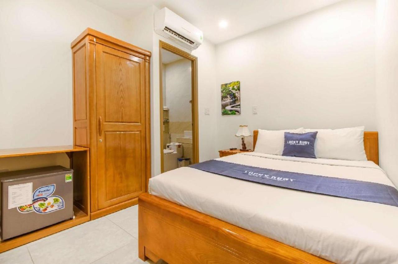 Lucky Ruby Hotel Da Nang Bagian luar foto