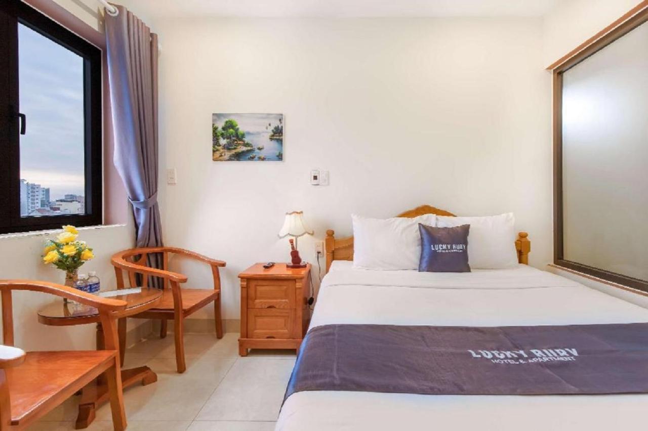 Lucky Ruby Hotel Da Nang Bagian luar foto