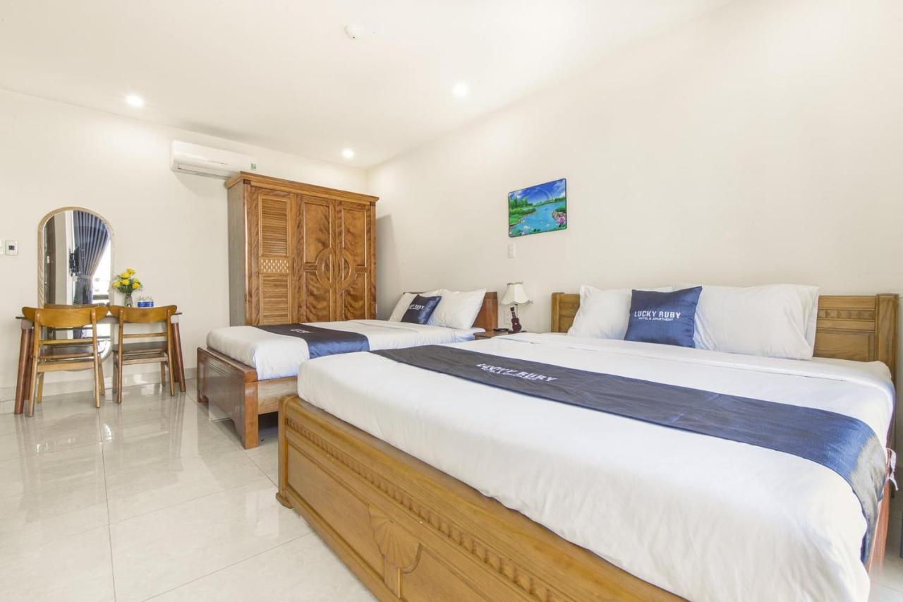 Lucky Ruby Hotel Da Nang Bagian luar foto