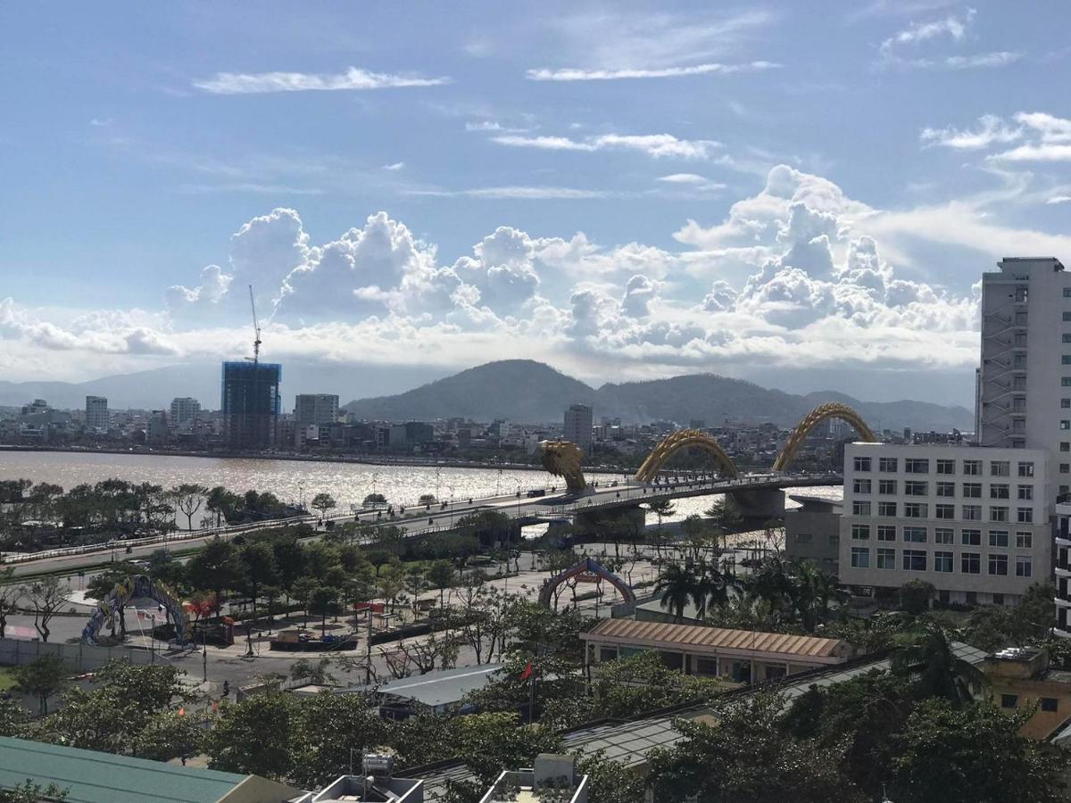 Lucky Ruby Hotel Da Nang Bagian luar foto